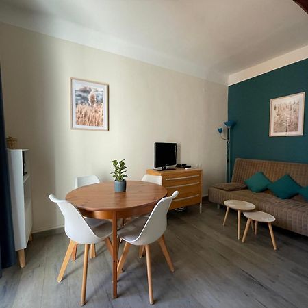 Les 12 Sables Apartment Le Lavandou Exterior photo